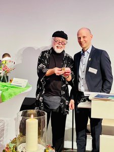 Preisträger 9. Deutscher Kinderhospizpreis, Wolfgang Brünker, (rechts) Marcel Globisch